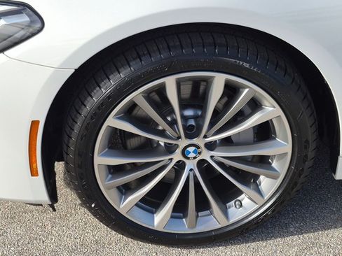 Certified 2023 BMW 530i w/ Convenience Package RWD image 25