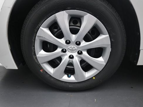 Used 2022 Toyota Corolla LE FWD image 14