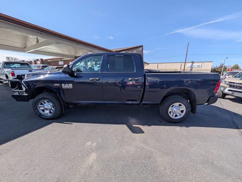 Used 2016 RAM 2500 Tradesman w/ Chrome Appearance Group AWD/4WD image 4