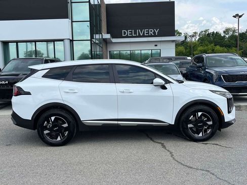 Certified 2026 Kia Sportage LX w/ LX Convenience Package FWD image 27