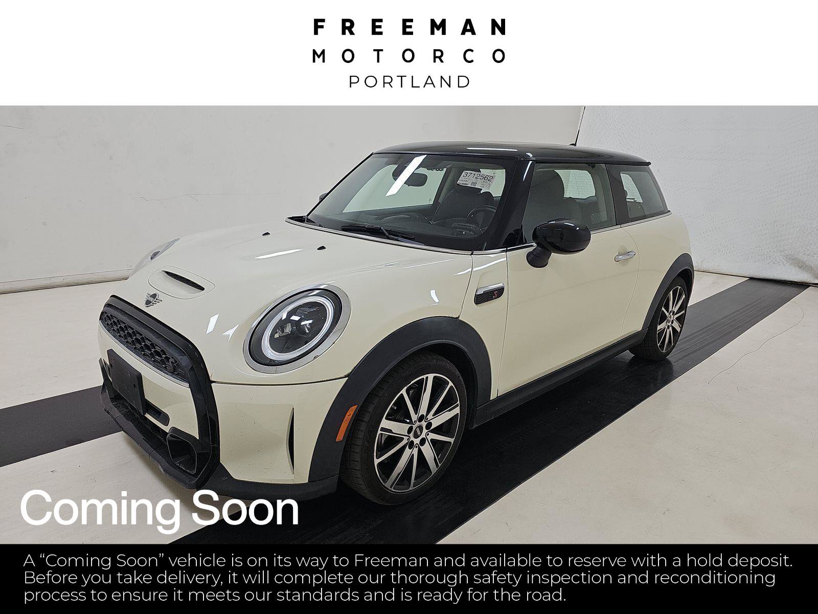 Used 2022 MINI Cooper S FWD image 1