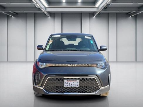 Certified 2025 Kia Soul S FWD image 2