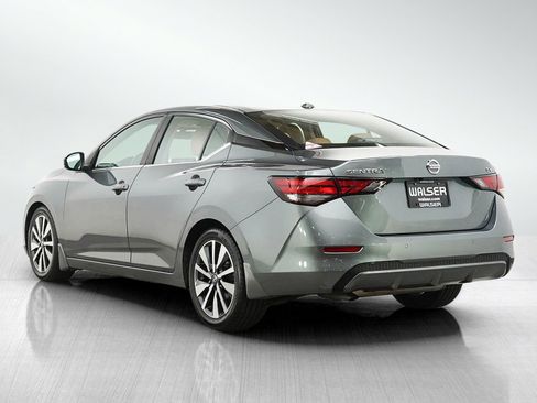 Used 2020 Nissan Sentra SV w/ SV Premium Package FWD image 3