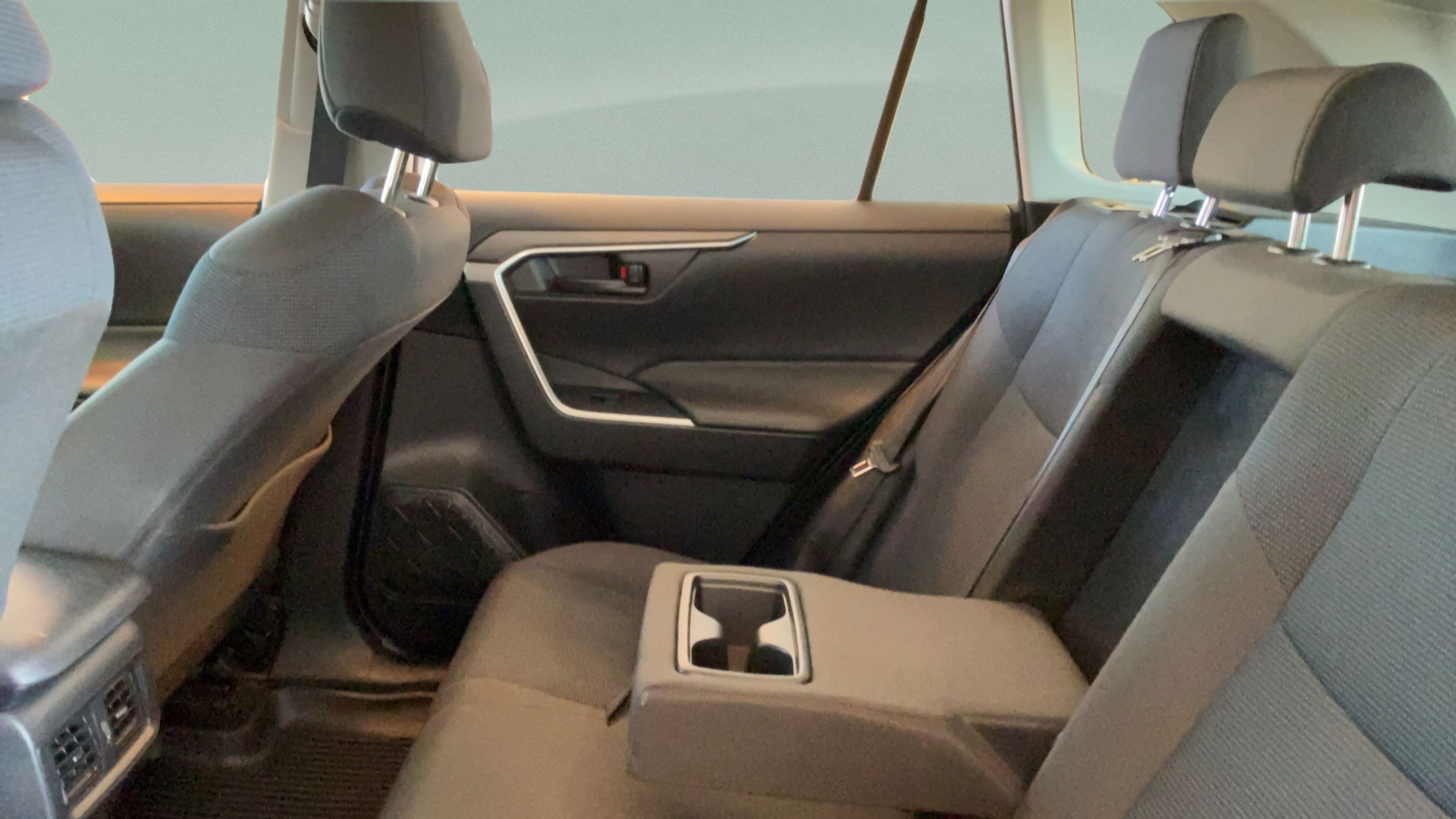 Certified 2024 Toyota RAV4 LE AWD/4WD image 26