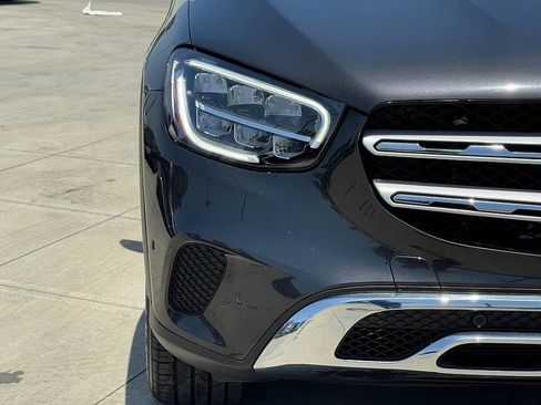 Used 2022 Mercedes-Benz GLC 300 image 11