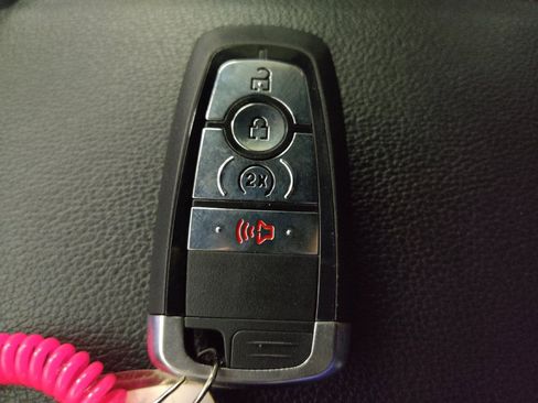 Used 2019 Ford Explorer Sport AWD/4WD image 32