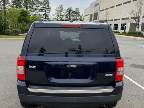 Used 2016 Jeep Patriot High Altitude FWD image 4