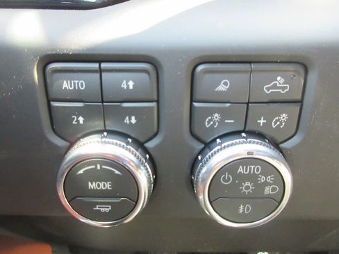 New 2026 GMC Sierra 1500 Denali Ultimate AWD/4WD image 18