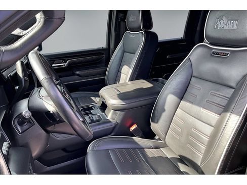 Used 2024 GMC Sierra 2500 AT4X w/ AT4X AEV Edition AWD/4WD image 19