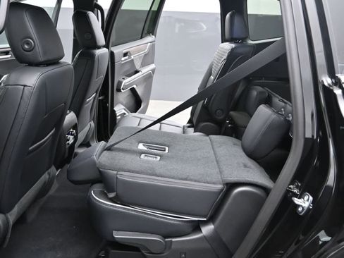 New 2026 GMC Acadia Denali w/ Super Cruise Package image 14