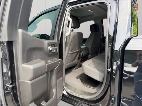 Used 2023 Chevrolet Silverado 1500 Custom w/ Rally Edition AWD/4WD image 25
