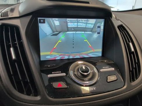 Used 2017 Ford Escape Titanium AWD/4WD image 22