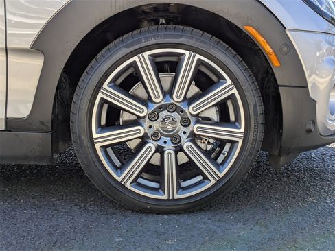 Used 2024 MINI Cooper Clubman S image 11