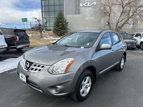 Used 2013 Nissan Rogue S w/ Special Edition Pkg image 1