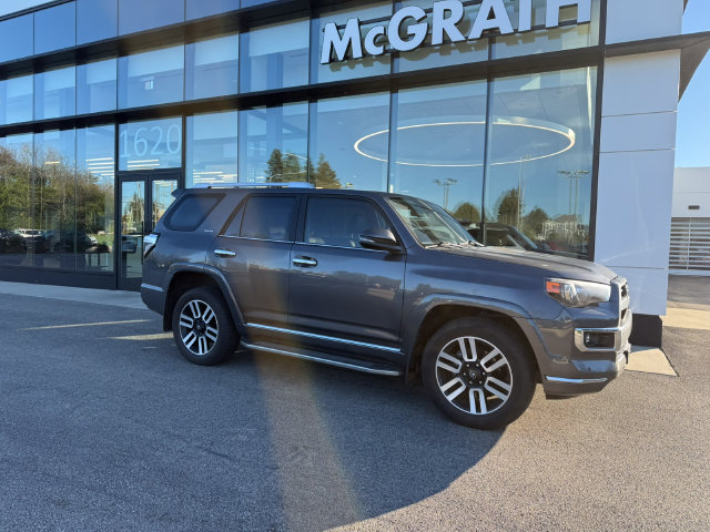 Used 2021 Toyota 4Runner Limited AWD/4WD image 2
