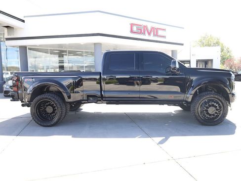 Used 2026 Ford F450 Platinum w/ FX4 Off-Road Package AWD/4WD image 7