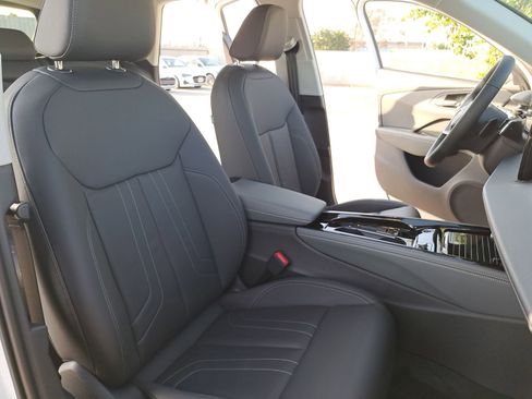 New 2026 Audi Q3 quattro 2.0T AWD/4WD image 10