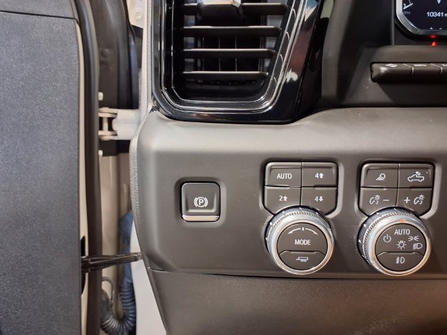 Used 2026 GMC Sierra 1500 AT4 w/ AT4 Premium Package AWD/4WD image 17
