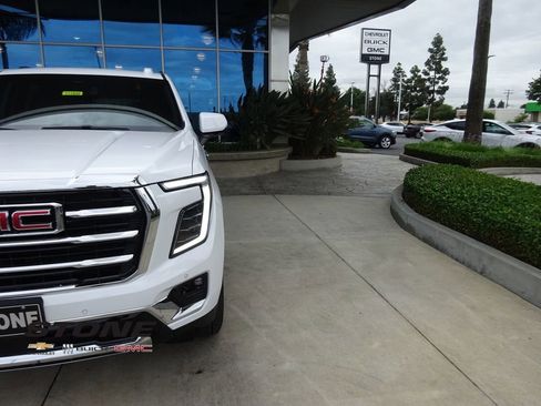 New 2026 GMC Yukon Elevation AWD/4WD image 31