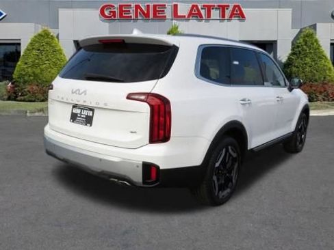 Used 2024 Kia Telluride S w/ S Sunroof Package image 7