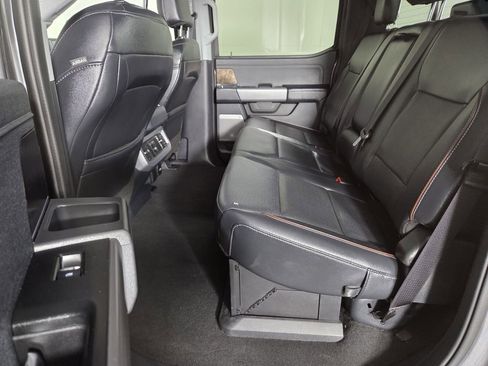 Used 2024 Ford F250 Lariat image 24