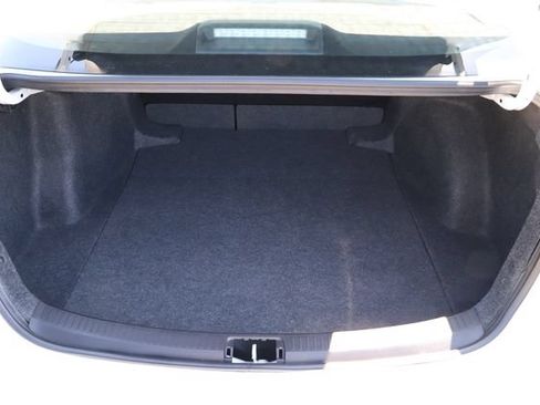 Used 2025 Toyota Corolla LE FWD image 8