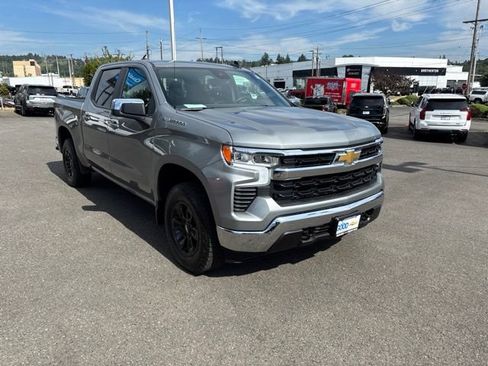 Used 2025 Chevrolet Silverado 1500 LT w/ Protection Package AWD/4WD image 7