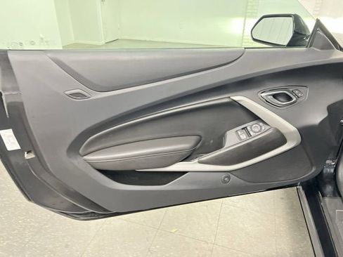 Used 2022 Chevrolet Camaro LT RWD image 20