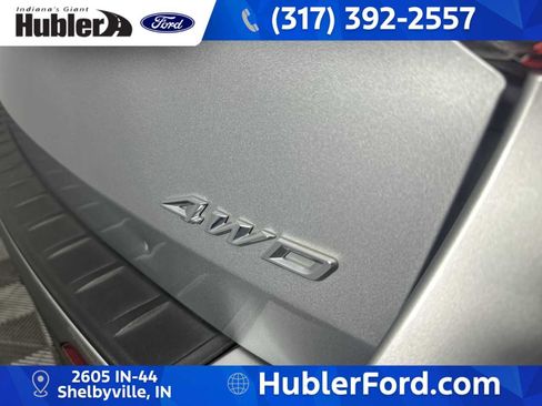 Used 2023 Ford Explorer XLT w/ Equipment Group 202A AWD/4WD image 24