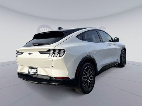 Used 2024 Ford Mustang Mach-E Premium image 7