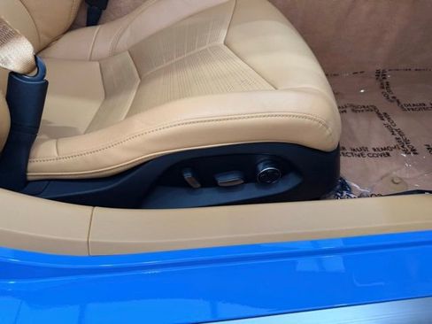 Used 2022 Chevrolet Corvette Stingray Premium Cpe w/ Z51 Performance Package image 15