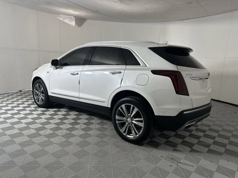 Used 2024 Cadillac XT5 Premium Luxury w/ Technology Package FWD image 6