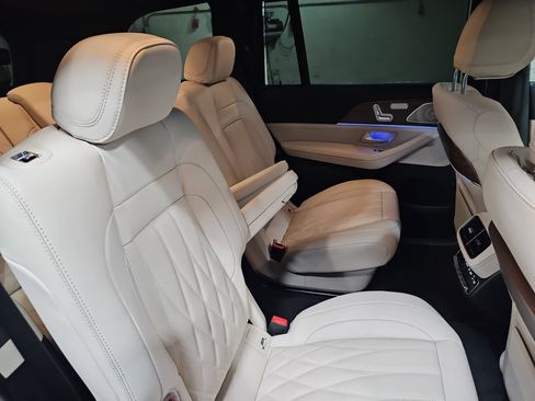 New 2026 Mercedes-Benz GLS 63 AMG 4MATIC image 12