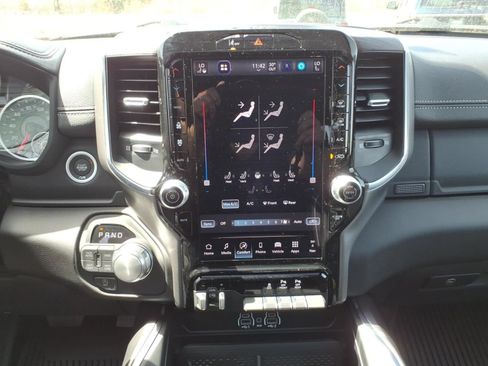 New 2026 RAM 1500 Laramie w/ Laramie Preferred Package AWD/4WD image 21