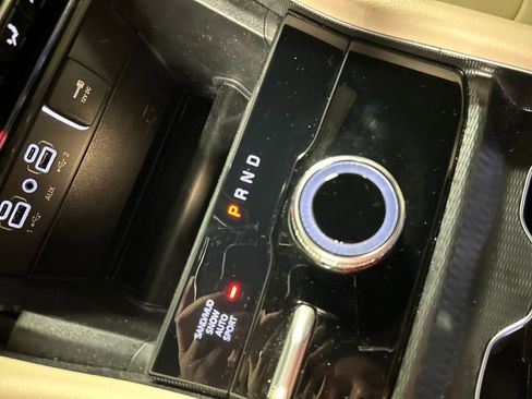 Used 2025 Jeep Grand Cherokee Limited image 20