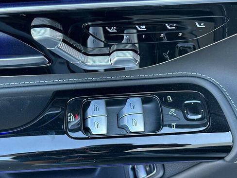 New 2025 Mercedes-Benz SL 63 AMG S e Performance 4MATIC image 13