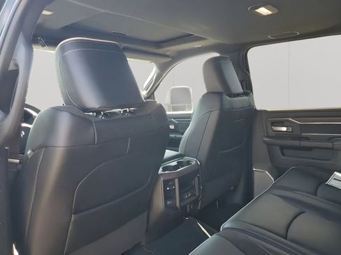 New 2025 RAM 2500 Laramie AWD/4WD image 20