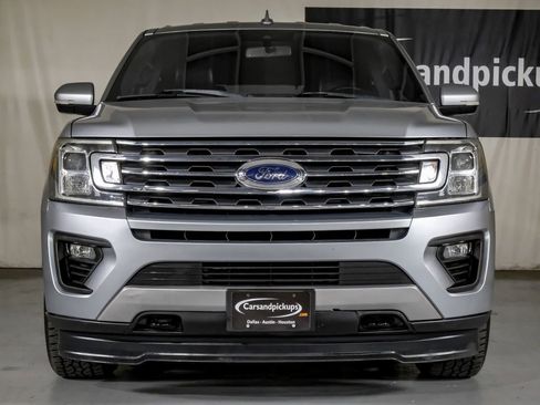 Used 2020 Ford Expedition XLT w/ Equipment Group 202A image 3