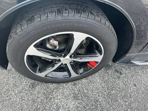 Used 2019 Chevrolet Equinox LT FWD image 10