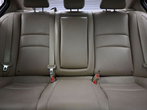 Used 2017 Honda Accord Touring image 31