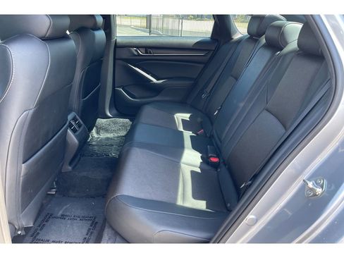 Used 2020 Honda Accord Sport image 14