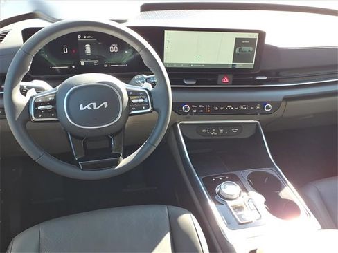 New 2026 Kia Carnival EX image 5