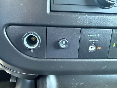 Used 2023 GMC Savana 2500 Extended w/ Driver Convenience Package RWD image 37