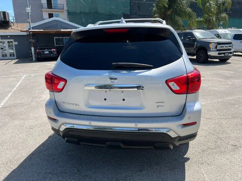 Used 2019 Nissan Pathfinder SV w/ Cargo Package AWD/4WD image 6