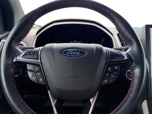 Used 2021 Ford Edge ST-Line w/ Cold Weather Package AWD/4WD image 15