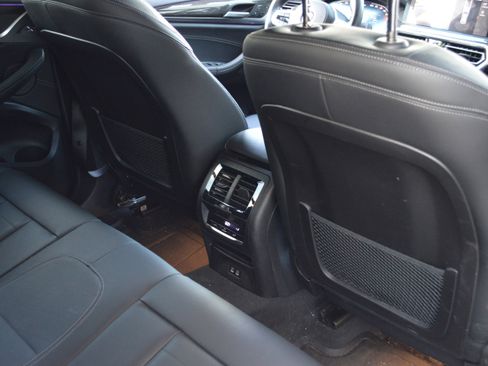 Used 2023 BMW X4 M40i w/ Premium Package image 31