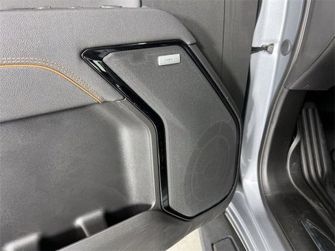 Used 2025 GMC Sierra 1500 AT4 w/ AT4 Premium Package image 25