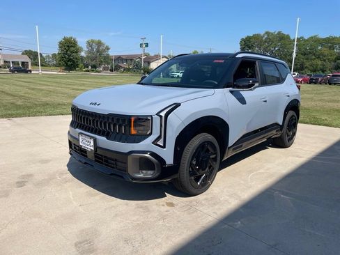 New 2027 Kia Seltos X-Line SX AWD/4WD image 2
