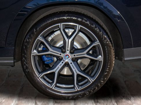 Used 2023 BMW X6 M50i w/ Executive Package image 38