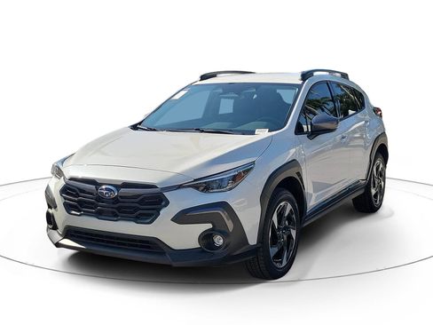 Used 2024 Subaru Crosstrek 2.5i Limited AWD/4WD image 2